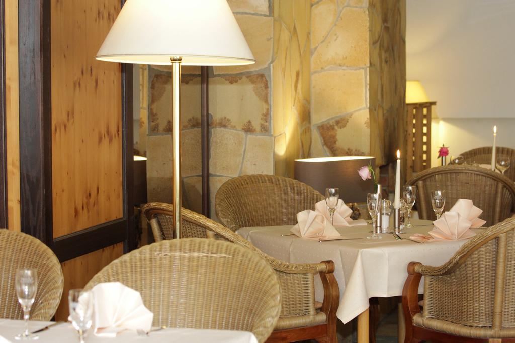 Relexa Hotel Бад-Зальцдетфурт Экстерьер фото